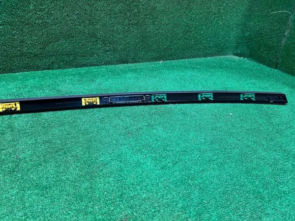 Mercedes dakrechts OEM A2056900262 Gebruikt image 9
