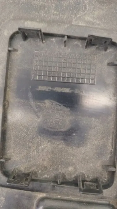Mittariston valojuova Range Rover Velar OEM J8A240406D image 5