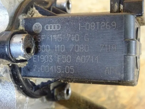 A3 8P GOLF VI GTI 2.0 TFSI Turbo 06J145701T image 9