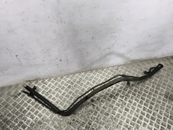 Tubo de enchimento combustível Honda HR-V 2016 OEM AMD131170 image 2