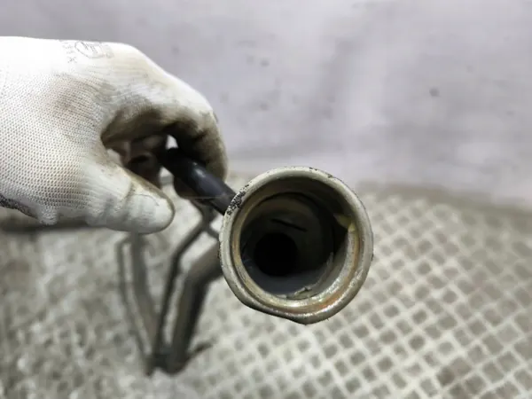 Tubo de enchimento combustível Honda HR-V 2016 OEM AMD131170 image 8