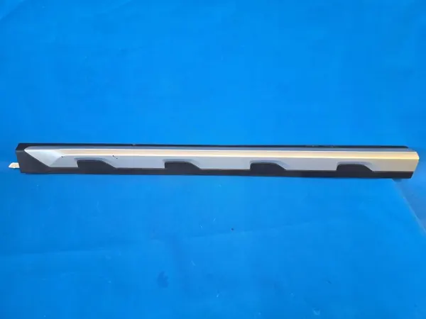 BMW X3 G01 X4 G02 Vänster Framdörrlist OEM QUA11478 image 2
