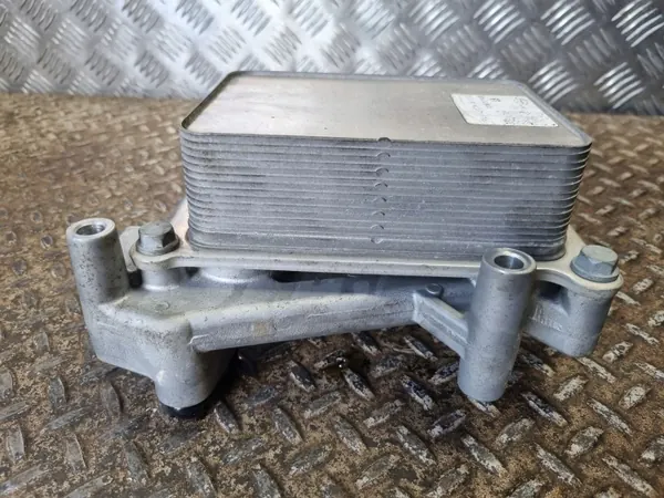 Refroidisseur huile boîte OEM 68463479AA pour Ram 1500 image 5