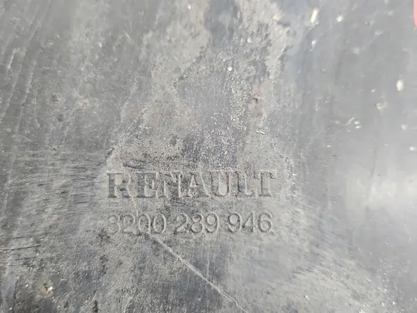 Right Front Wheel Arch Renault Clio III OEM 8200289937 image 5