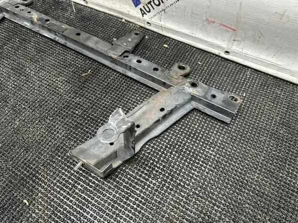 Cadre Renault Clio IV 215458251R image 3