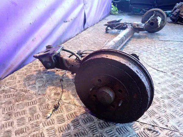 Fiat Albea 04-12 Viga Eje Trasero OEM Zawada-379218- image 4