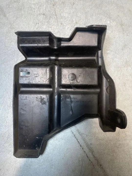 Honda HR-V Ilmakanava OEM FBZ17135 - Käytetty image 4