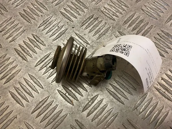 Land Rover AdBlue-injector OEM FPLA189E3AB image 4