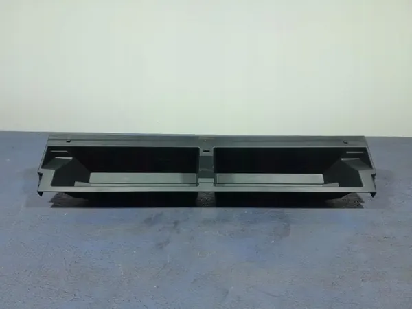 Compartiment coffre Suzuki SWACE OEM 64070-02030 image 2