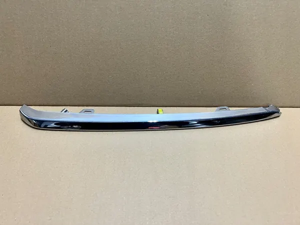 Vänster Kromlist Framskärmar MAZDA 6 18+ OE image 2