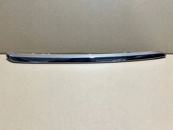 Vänster Kromlist Framskärmar MAZDA 6 18+ OE image 3