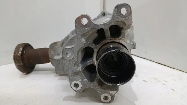 Volvo XC90 2019 Peças de motor image 3