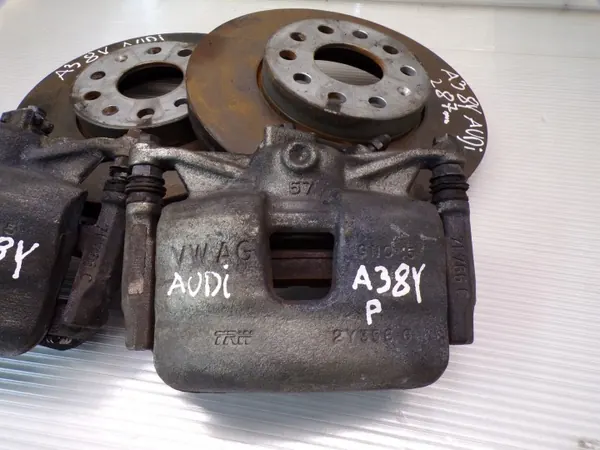 OEM TARCZE ZACISKI HAMULCOWE PRZÓD AUDI A3 8Y 287MM image 5