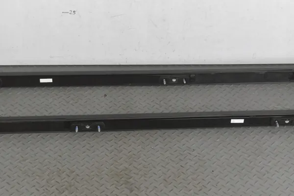 OEM L8BM-550A62-AB Dachreling-Satz für Land Rover Defender image 8