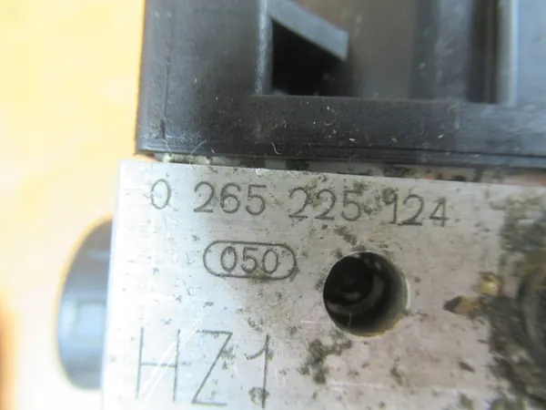 ABS-pomp VW Passat B5 Audi A4 B5 A6 C5 image 5