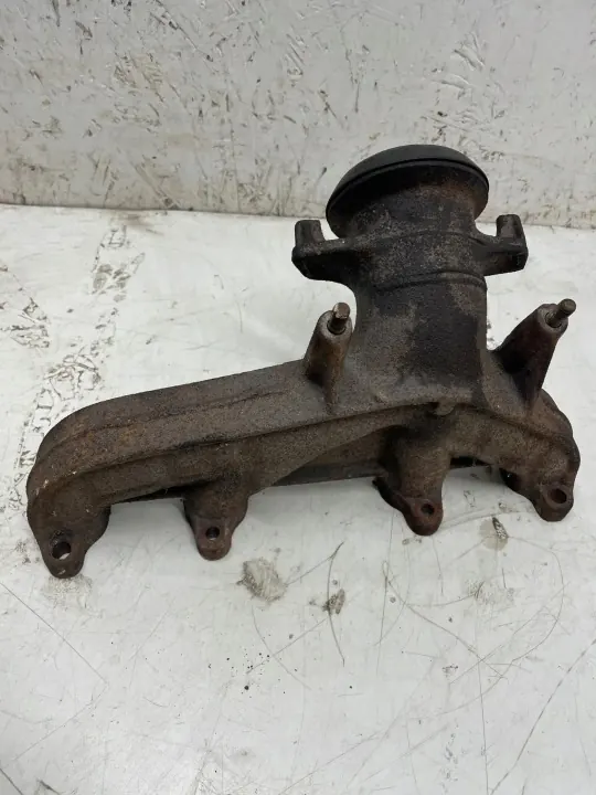 Pakoputken keräin OEM 028253033 VW Multivan T4:lle image 4