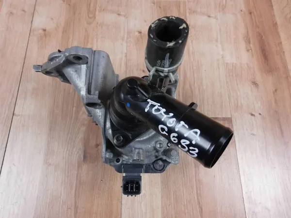 Vattenpump Toyota Lexus RAV4 Camry ES300 2.5 Hybrid image 2