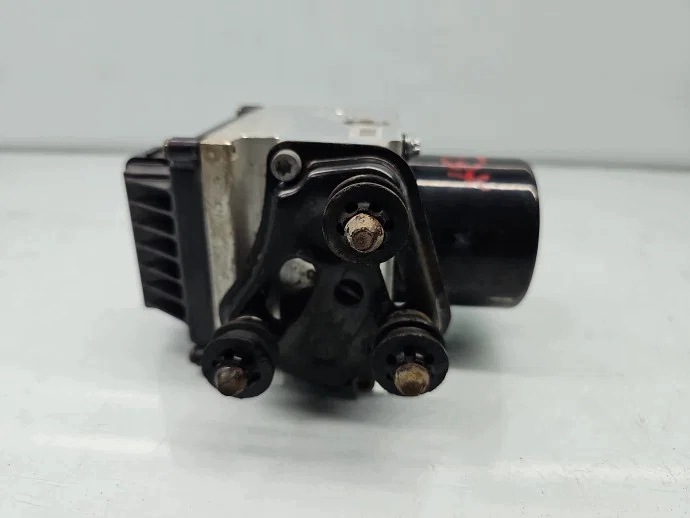 PASSAT B6 Commande Pompe ABS 3C0614109 1642030A image 3