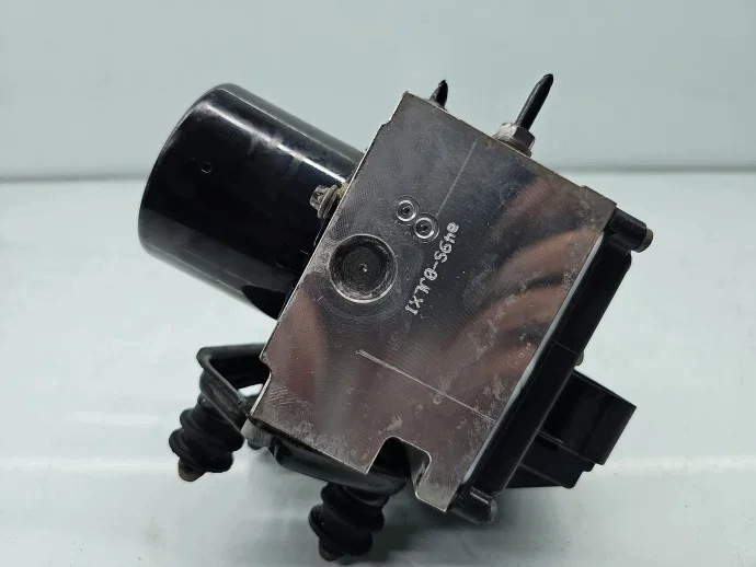 PASSAT B6 Commande Pompe ABS 3C0614109 1642030A image 6