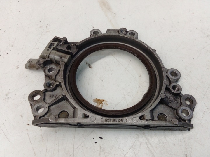 Audi OE 04E103173 Crankshaft Seal Ring