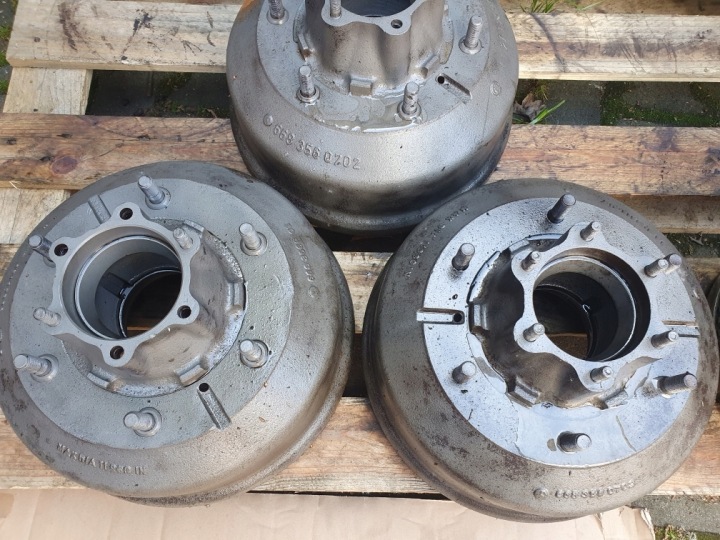 Tambor de Freno Trasero 6683560702 Mercedes 609D,611D