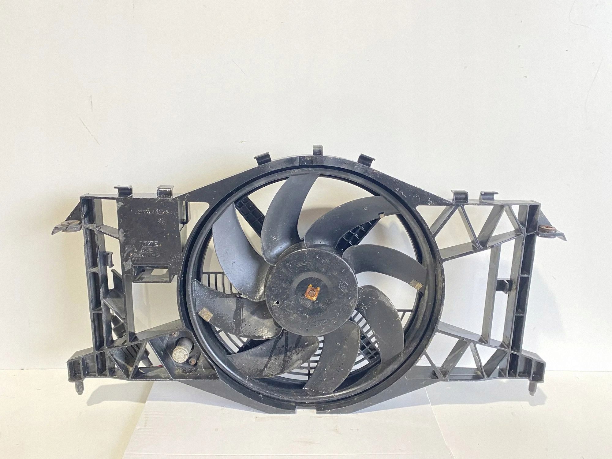 Ventilador radiador Renault Laguna I orig. image 6