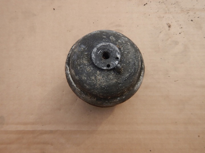 Mercedes W124 W201 engine mount 2012404017