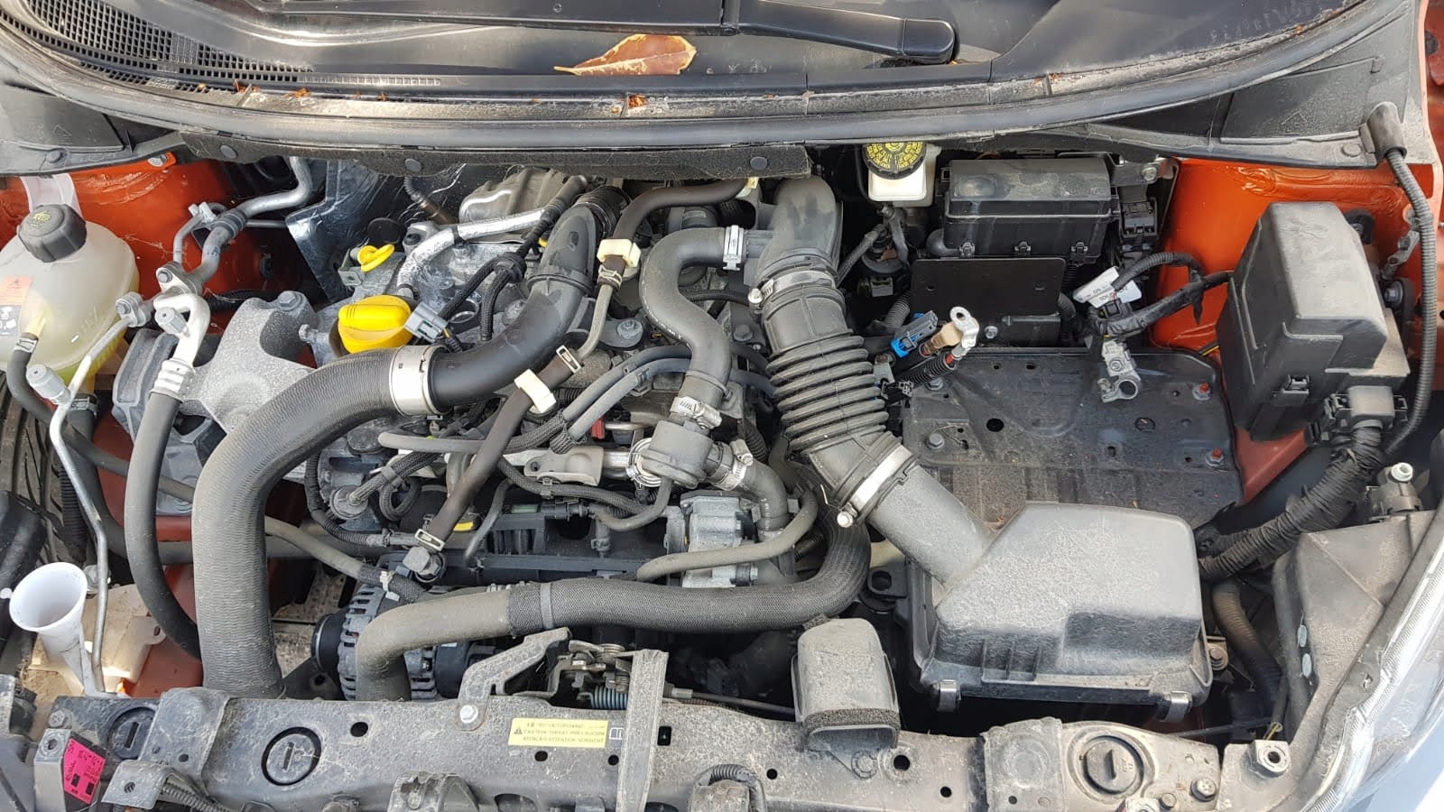 NISSAN MICRA V K14 1.0 0.9 IG-T TCE Kraftstofffiltergehäuse Aktivkohle image 3