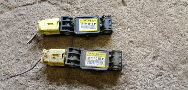 Sensor de impacto Mitsubishi Grandis W002T11091