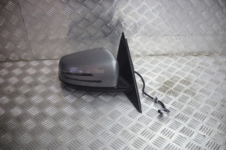 MERCEDES W212 Oikea peili 13-pin 792 2128101016