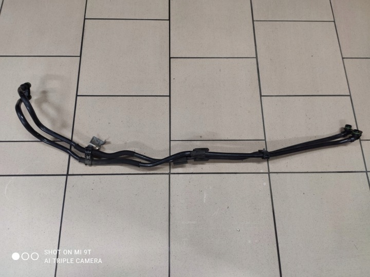 BMW X5 E70 X5M M 7649068 7649067 Ölleitungen
