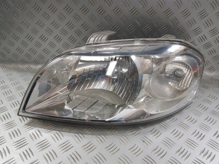 Vasen etuvalo Chevrolet Aveo T250 SEDAN T255 T 250 255