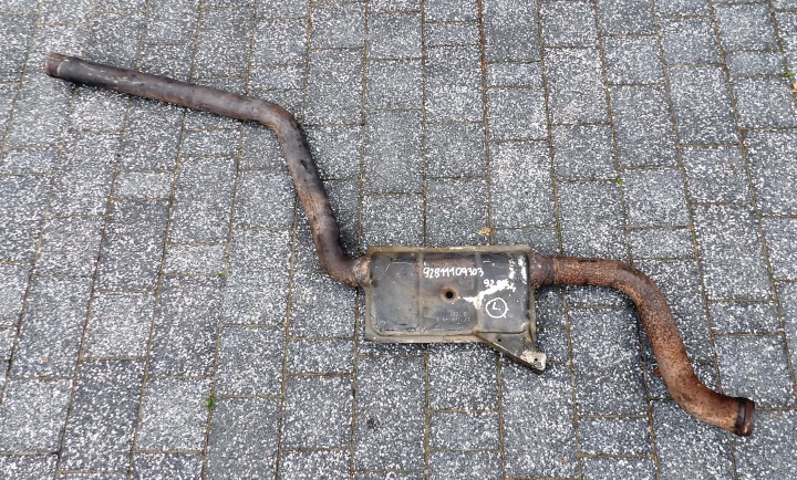Porsche 928/S4 keskimmäinen vasen äänenvaimennin 92811109303