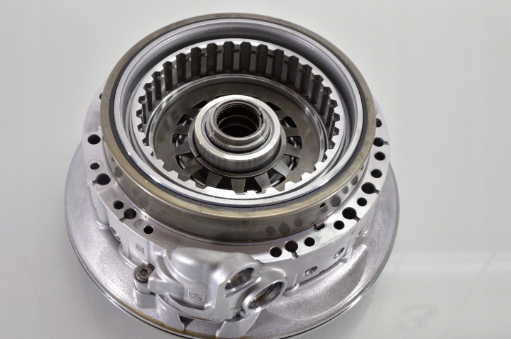 Ölpumpe mit Stator 1087 310 245 ZF 8HP70