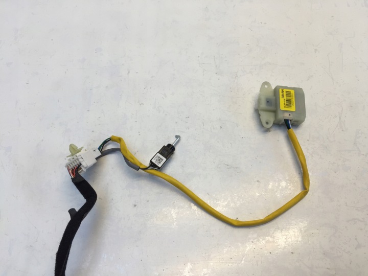 HYUNDAI I20 III 2021 1.0 T-GDI 48V Getriebesensor 10R22011050045
