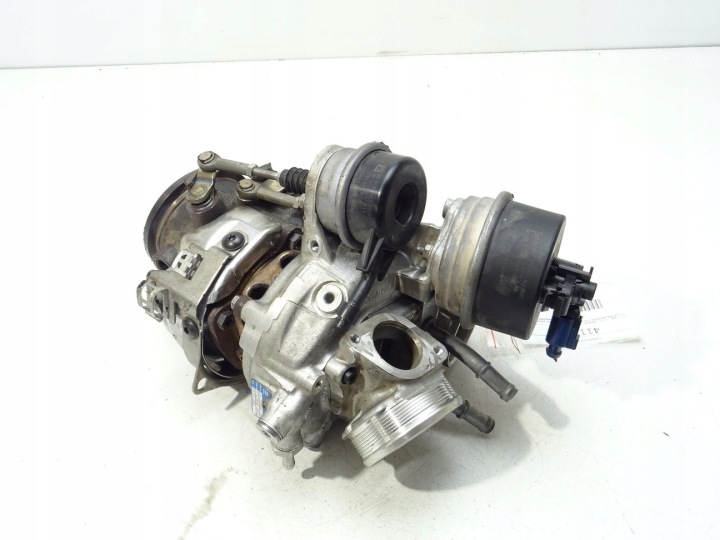 Turbo VW Passat B8 2.0 TDI 03N253020G