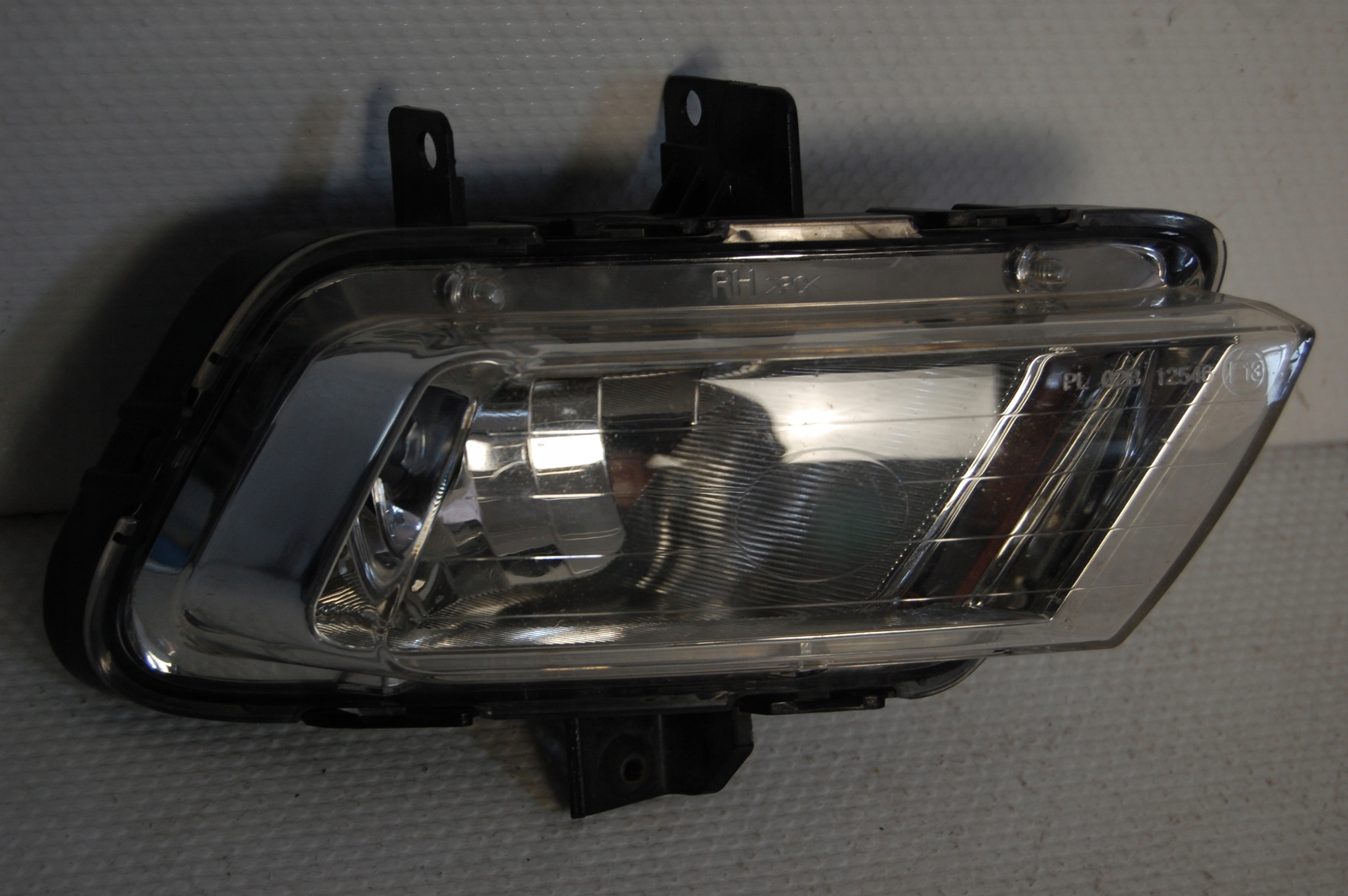 KIA CEED I LIFT HALOGEN OIKEA ETU PL02B12546