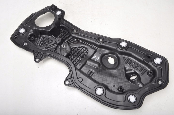 BMW G29 oven suoja 7452308 21R