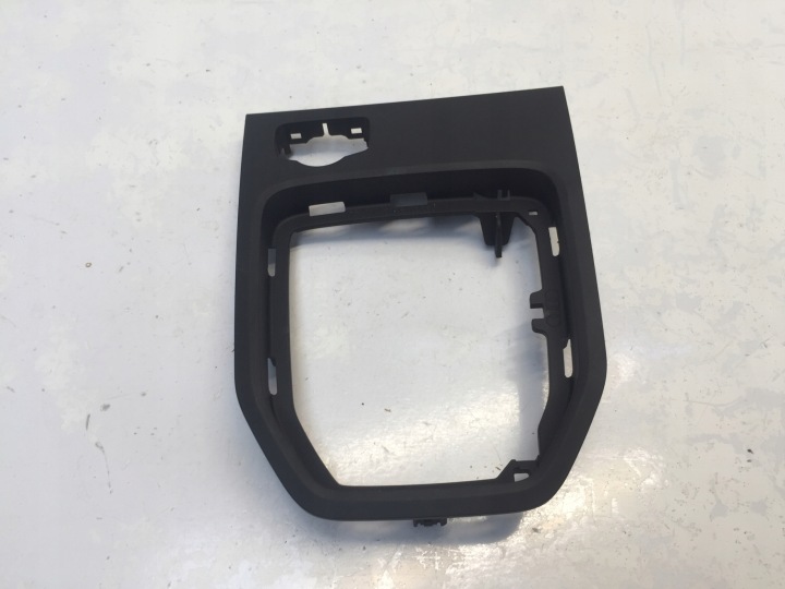 AUDI A1 II 82A 2020 Cornice selettore 82C864261B