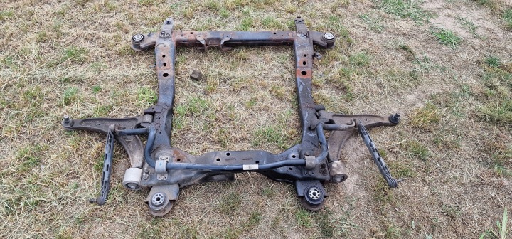 Moottorin kelkka OPEL INSIGNIA A 2,0 CDTI