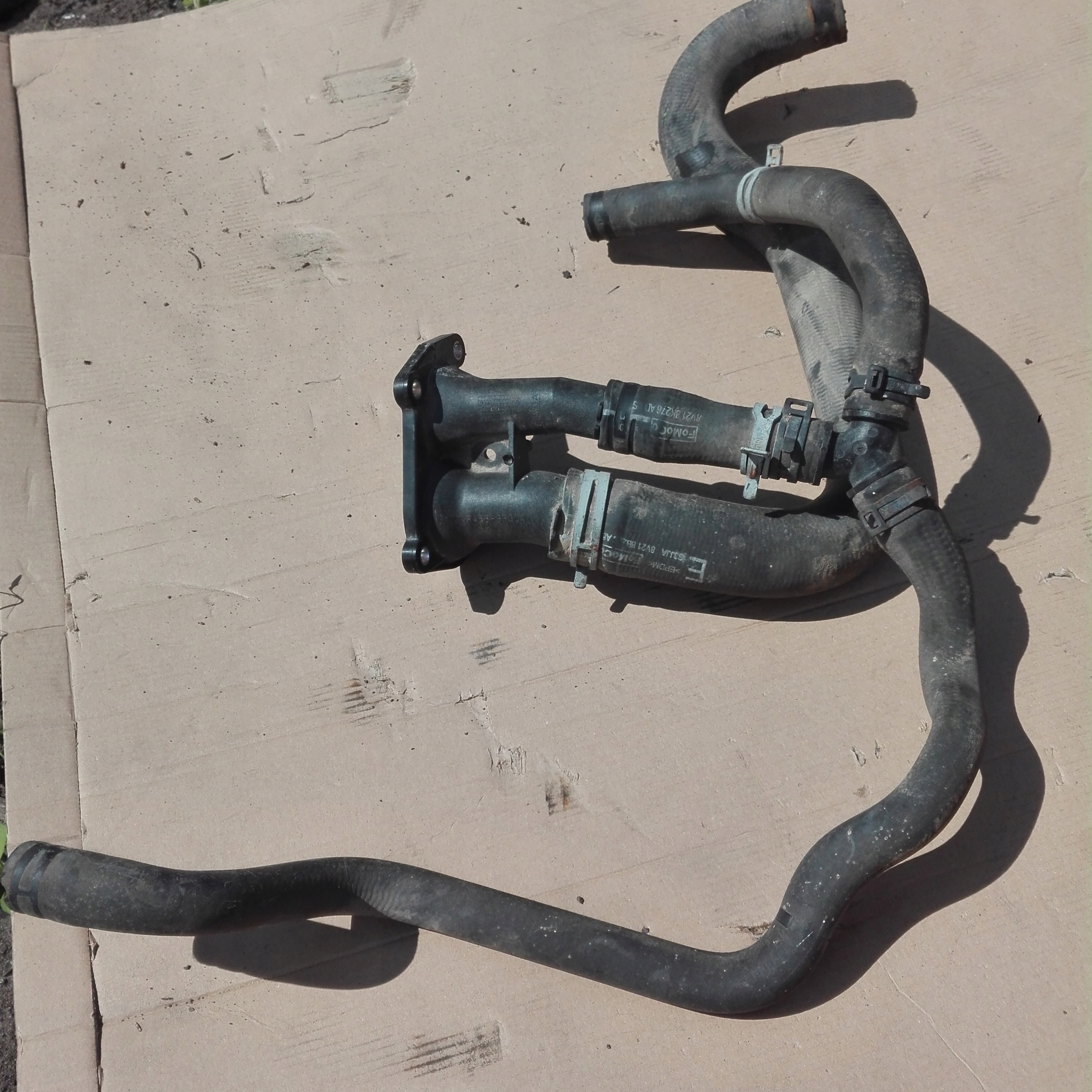 Ford B-Max 1.6 Water Hose Pipe Coolant Line image 2