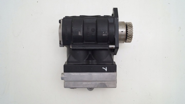 MERCEDES ILMAKOMPRESSORI 4571304815.CZESCIGORA