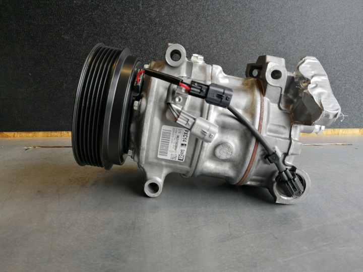 RENAULT MEGANE IV KADJAR 1.5 DCI A/C Compressor PXC14 1762