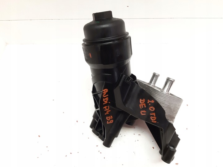Öljynsuodattimen kotelo Audi A4 B9 2.0 TDI 03N115389N