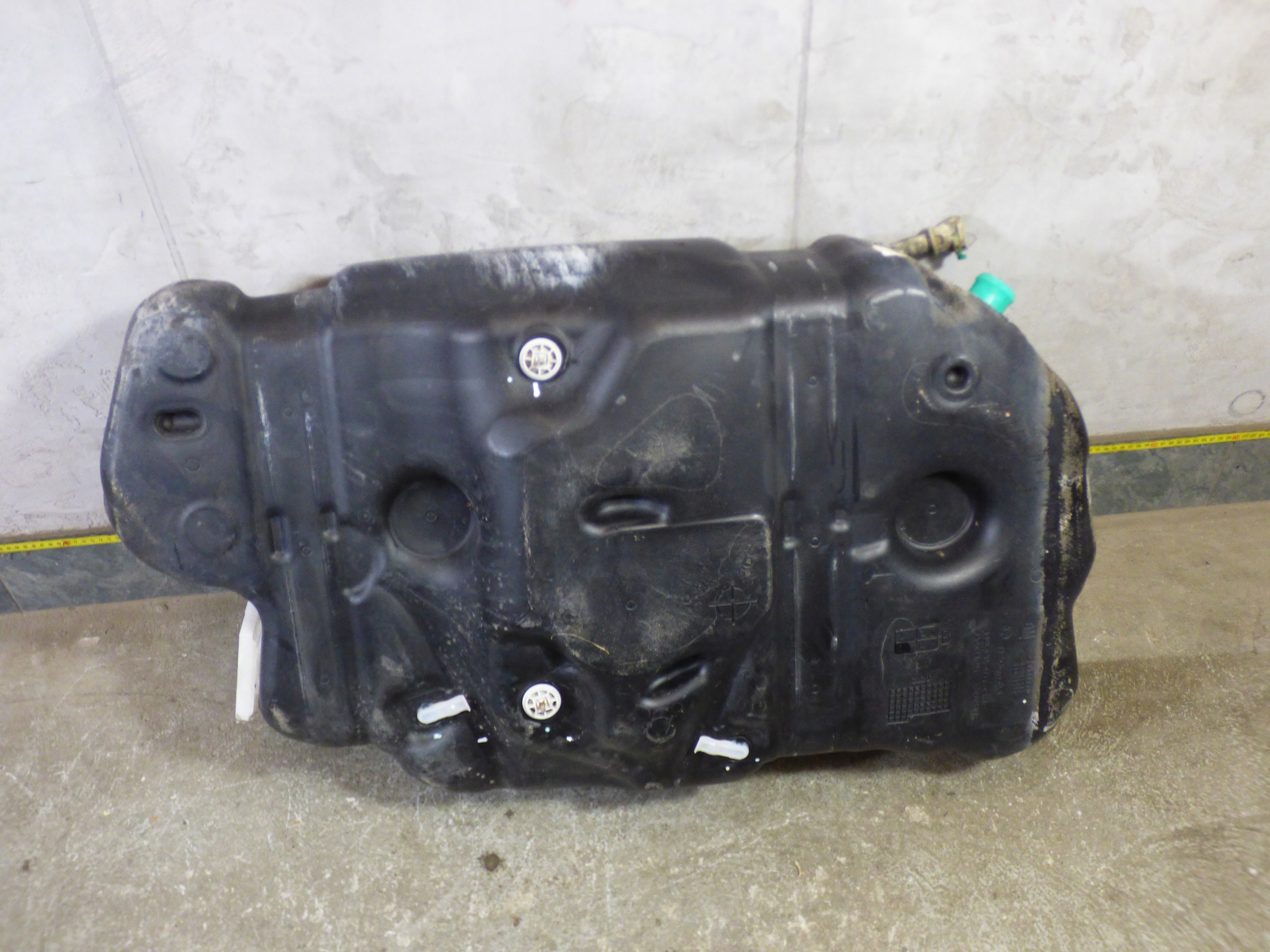 Polttoainesäiliö OPEL ASTRA K V 1.6 1.5CDTI FARMARI