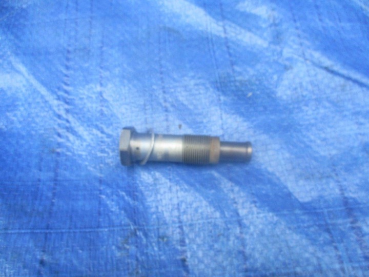 Jakupään kiristin BMW E60 E61 E90 E91 F10 E87 E46