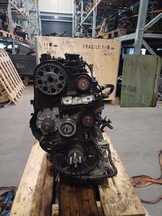 Motor Volvo S60 V70 V60 2.0 D2 D4204T20 120KM