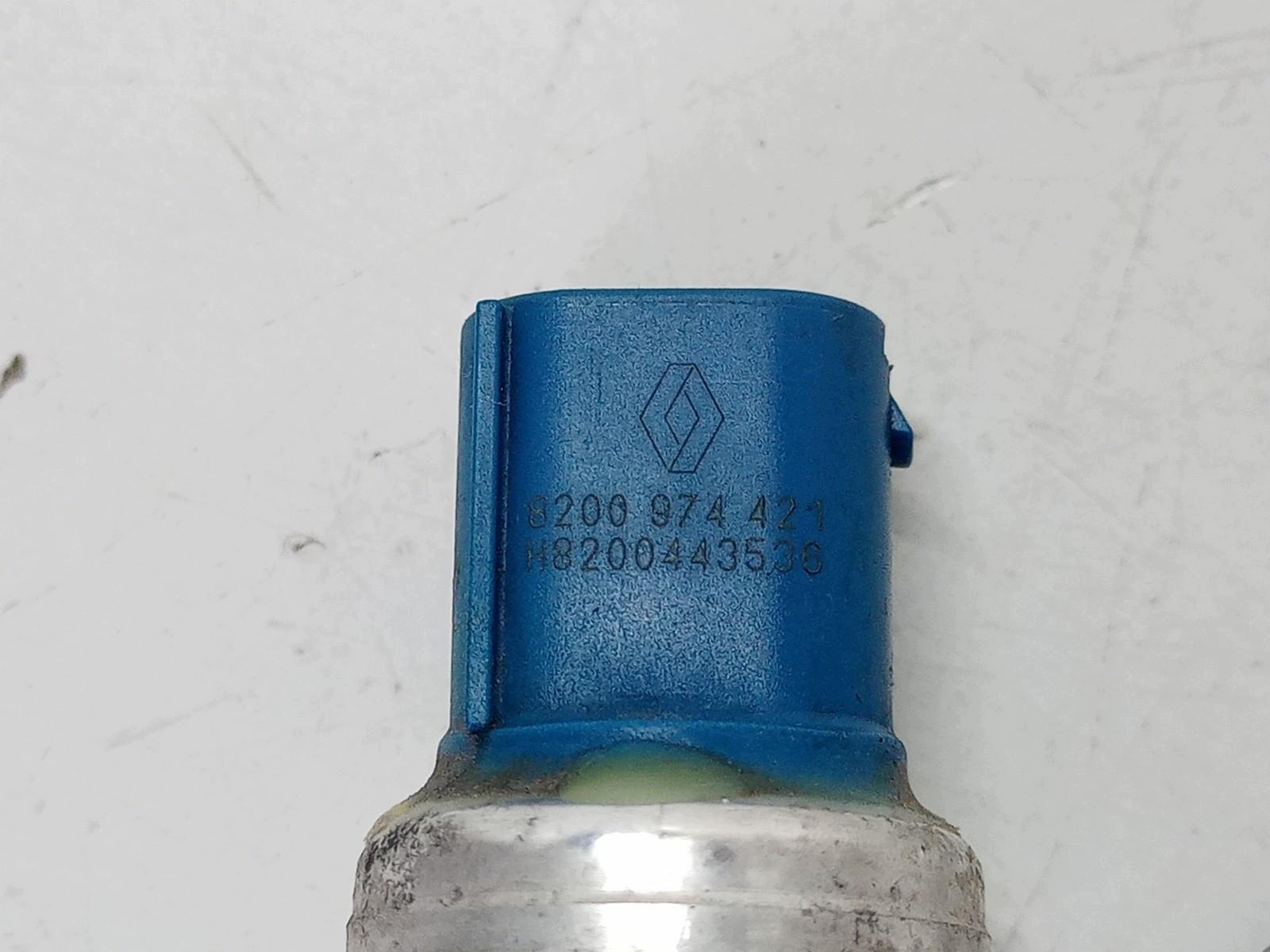 Renault OE 8200974421 avgastryckssensor image 3