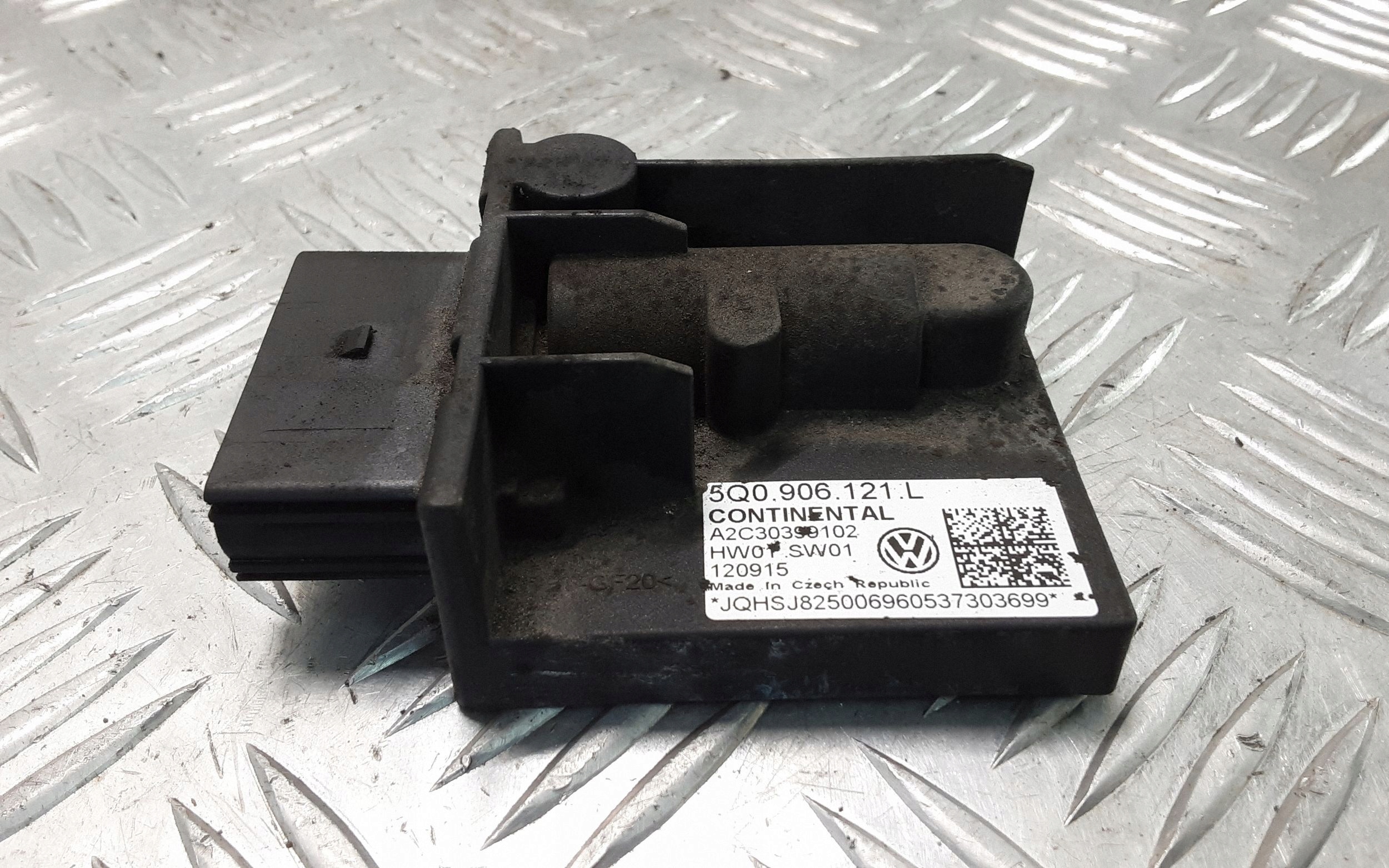 Volkswagen OE 5Q0906121L módulo da bomba de combustível image 2