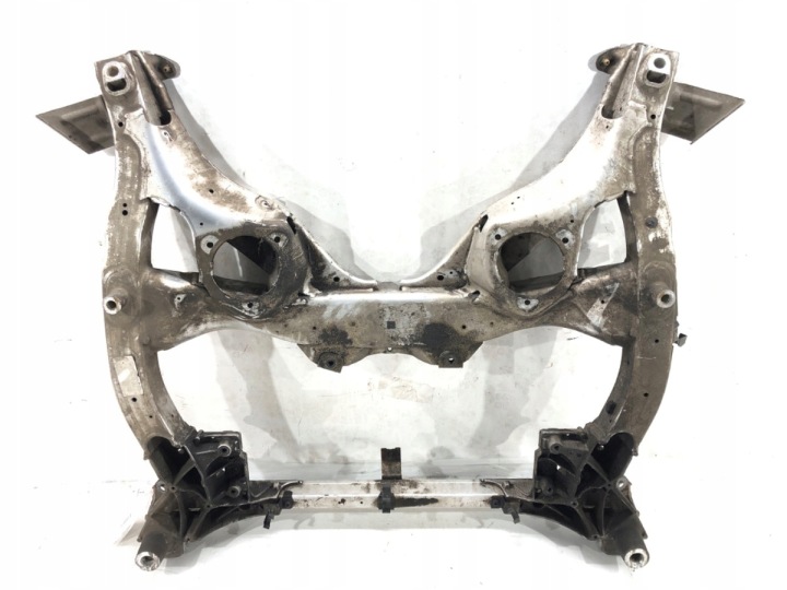 BMW 5 F10 3.0B 09-16 kehto, kelkka, palkki